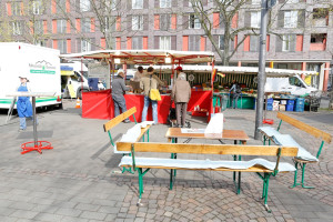 Reibekuchen Heinz auf dem Kölner Wochenmarkt